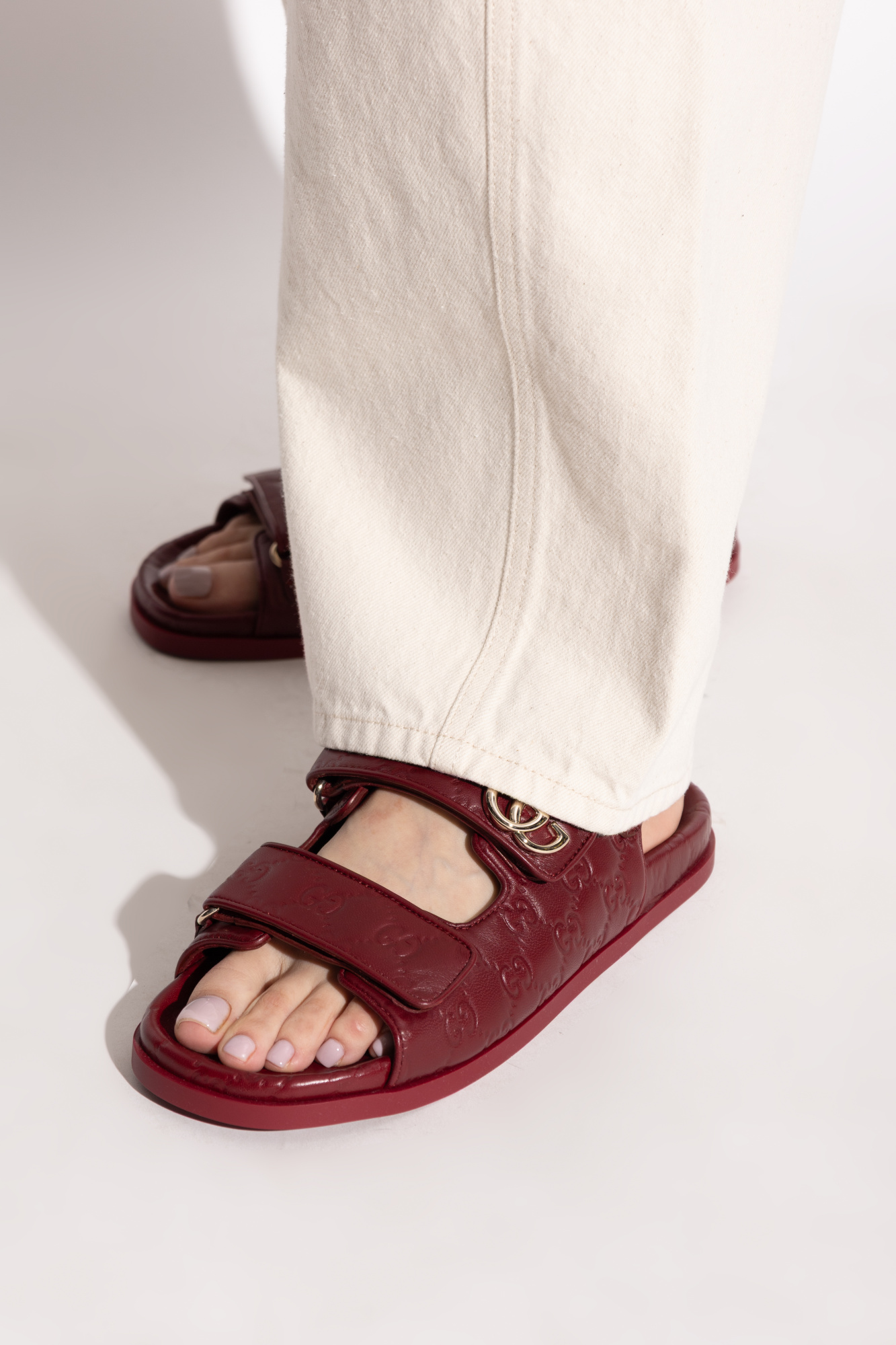 靴 Gucci Chain & Monogram Sandals 38 Gucci Monogram sandals | Women's | Vitkac